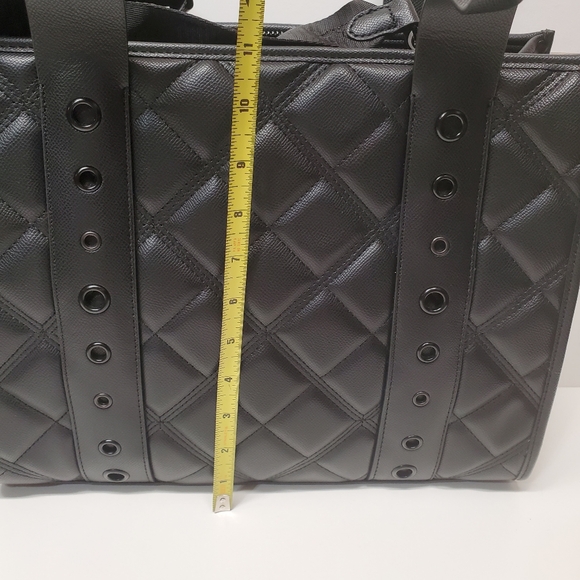 Betsey Johnson Quilted black skull tote with removable pouch - Picture 4 of 8